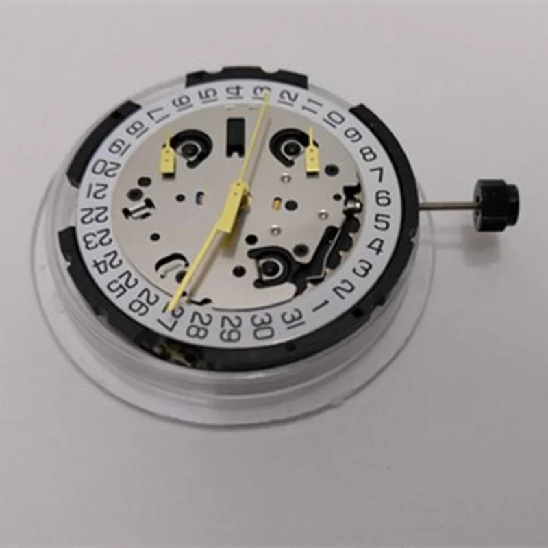Oryginalny mechanizm kwarcowy  – Watch V8 recenzja i cena
