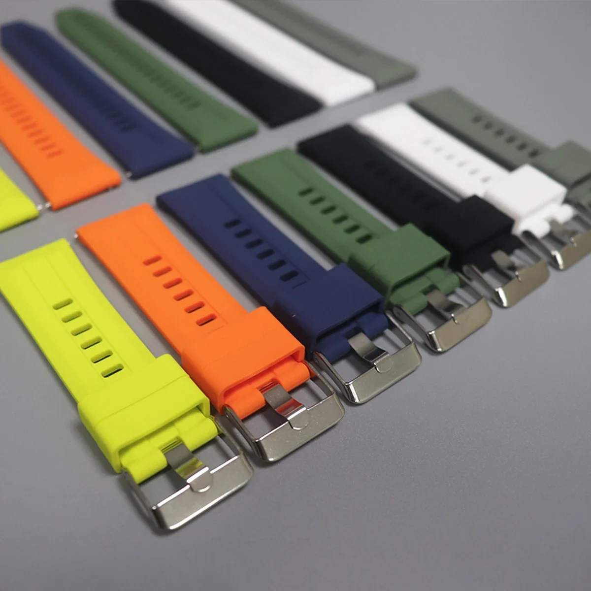 Sportowy gumowy pasek do zegar – Titan Watches Smartwatch recenzja i cena